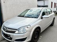 Gebraucht Opel Astra 104 PS (76 kW) 2007 Silber Limousine