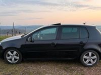 Gebraucht VW Golf V 102 PS (75 kW) 2005 Schwarz Kleinwagen