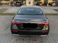 Gebraucht Mercedes E220 Advanced 197 PS (144 kW) 2024 Grau Limousine