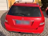 Gebraucht Mercedes C250 204 PS (150 kW) 2012 Rot Kombi
