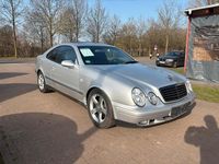 Gebraucht Mercedes CLK320 224 PS (164 kW) 1999 Silber Coupé