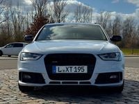 Gebraucht Audi A4 S-Line 150 PS (110 kW) 2015 Weiß Kombi