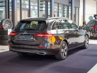 Gebraucht Mercedes C300e Avantgarde 313 PS (230 kW) 2025 Graphitgrau Kombi