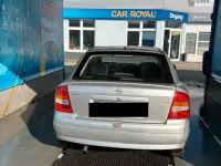 Gebraucht Opel Astra 102 PS (75 kW) 1998 Silber Limousine