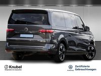 Gebraucht VW Multivan Style 150 PS (110 kW) 2024 Grau Van