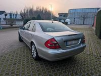 Gebraucht Mercedes E270 163 PS (119 kW) 2005 Silber Limousine