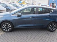 Gebraucht Ford Fiesta Titanium 125 PS (91 kW) 2023 Chromablau metallic Kleinwagen