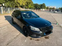 Gebraucht Mercedes E200 AMG line 136 PS (100 kW) 2015 Schwarz Kombi