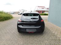 Gebraucht Peugeot e-208 Active 100 kW (136 PS) 2022 Schwarz Kleinwagen