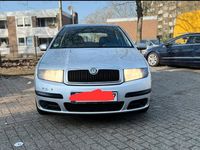 Gebraucht Skoda Fabia 60 PS (44 kW) 2007 Silber Limousine