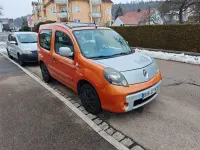 Gebraucht Renault Kangoo Expression 106 PS (77 kW) 2009 Orange Van / Kleinbus