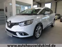 Gebraucht Renault Grand Scénic IV Experience 116 PS (85 kW) 2017 Weiß Van / Kleinbus