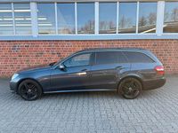 Gebraucht Mercedes E220 170 PS (125 kW) 2010 Grau Kombi