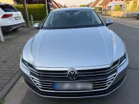 Gebraucht VW Arteon 150 PS (110 kW) 2017 Silber Kleinwagen