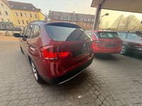 Gebraucht BMW X1 Shadowline 177 PS (130 kW) 2012 Rot SUV
