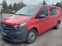 Gebraucht Mercedes Vito 190 PS (139 kW) 2018 Rot Van