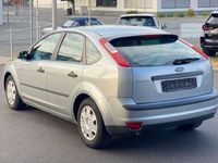 gebraucht Ford Focus AUTOMATIK + 82.000 KM + TÜV 11-2024