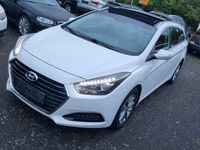 gebraucht Hyundai i40 cw blue Trend Automatik Navi Kamera