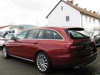 Gebraucht Mercedes E300 Avantgarde 194 PS (142 kW) 2019 Rot Kombi