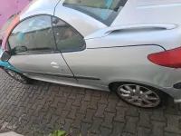 Gebraucht Peugeot 206 CC 136 PS (100 kW) 2002 Silber Cabrio