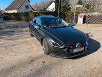 Gebraucht VW Arteon 240 PS (176 kW) 2018 Grau Kleinwagen