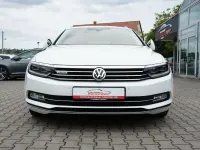 Gebraucht VW Passat Highline 239 PS (175 kW) 2018 Pure white (metallic) Kombi