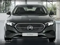 Gebraucht Mercedes E220 197 PS (144 kW) 2025