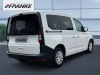 Gebraucht VW Caddy Basis 102 PS (75 kW) 2022 Candyweiß Van / Kleinbus