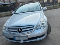 Gebraucht Mercedes R320 231 PS (169 kW) 2006 Silber Van / Kleinbus