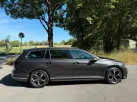 Gebraucht VW Passat R-line 150 PS (110 kW) 2022 Grau Kombi