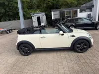 Gebraucht Mini Cooper D Cabriolet 111 PS (81 kW) 2011 Beige Cabrio