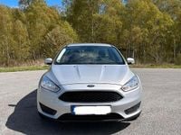 Second-hand Ford Focus 100 CP (73 kW) 2017 Argintiu Break
