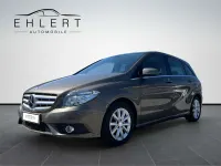Gebraucht Mercedes B200 156 PS (114 kW) 2013 Monolithgrau Kleinwagen