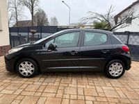 Gebraucht Peugeot 207 Tendance 95 PS (69 kW) 2010 Schwarz Kleinwagen