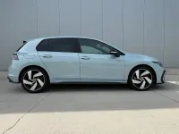 Gebraucht VW Golf VIII Style 265 PS (194 kW) 2025 Blau Limousine