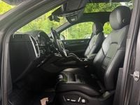 Gebraucht Porsche Cayenne 462 PS (339 kW) 2020 Grau SUV