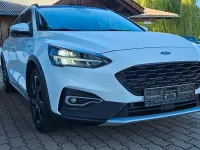 Gebraucht Ford Focus Active 125 PS (91 kW) 2019 Weiß Kombi