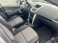 gebraucht Peugeot 207 1,6 16V 120 PS Premium / Klima