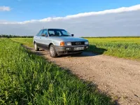 Occasion Audi 80 75 ch (55 kW) 1989 Argent Berline