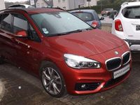 Gebraucht BMW 218 Sport Line 150 PS (110 kW) 2015 Flamencorot brillanteffekt Van / Kleinbus