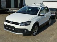 Gebraucht VW Polo Cross 90 PS (66 kW) 2015 Weiß Kleinwagen