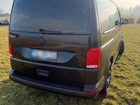 Gebraucht VW Multivan Trendline 150 PS (110 kW) 2021 Schwarz Van