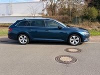 Gebraucht Skoda Superb Style 120 PS (88 kW) 2018 Blau Kombi