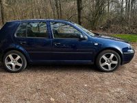 Second-hand VW Golf IV 75 CP (55 kW) 2002 Albastru Berlinǎ