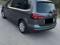 Gebraucht VW Sharan Comfortline 150 PS (110 kW) 2017 Grau Van / Kleinbus