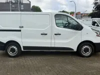 Gebraucht Renault Trafic Komfort 120 PS (88 kW) 2021 Gletscherweiss Van / Kleinbus