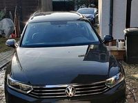 Gebraucht VW Passat Trendline 125 PS (91 kW) 2018 Grau Kombi