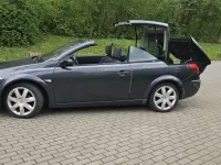 Gebraucht Renault Mégane Cabriolet Authentique 111 PS (81 kW) 2007 Schwarz Cabrio