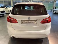 gebraucht BMW 225 Active Tourer xe A Navi LED HiFi PDC v+h Sportsitz