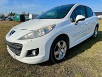 Gebraucht Peugeot 207 Premium 120 PS (88 kW) 2010 Weiß Limousine